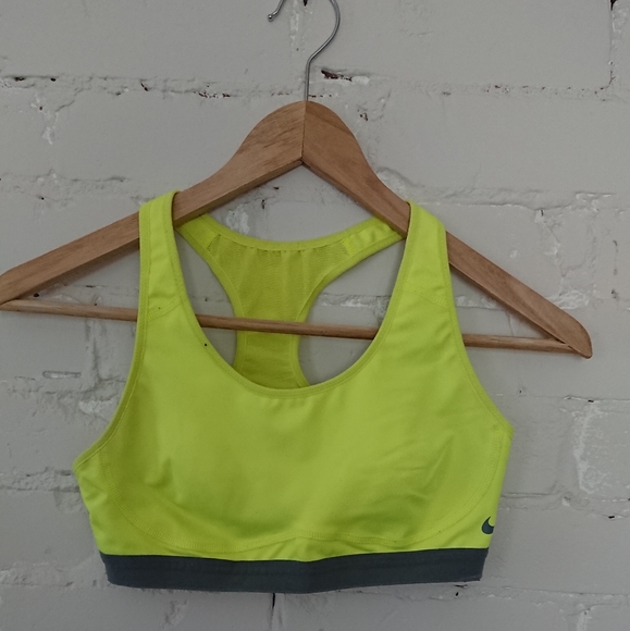 Nike Other - Neon Nike sports bra